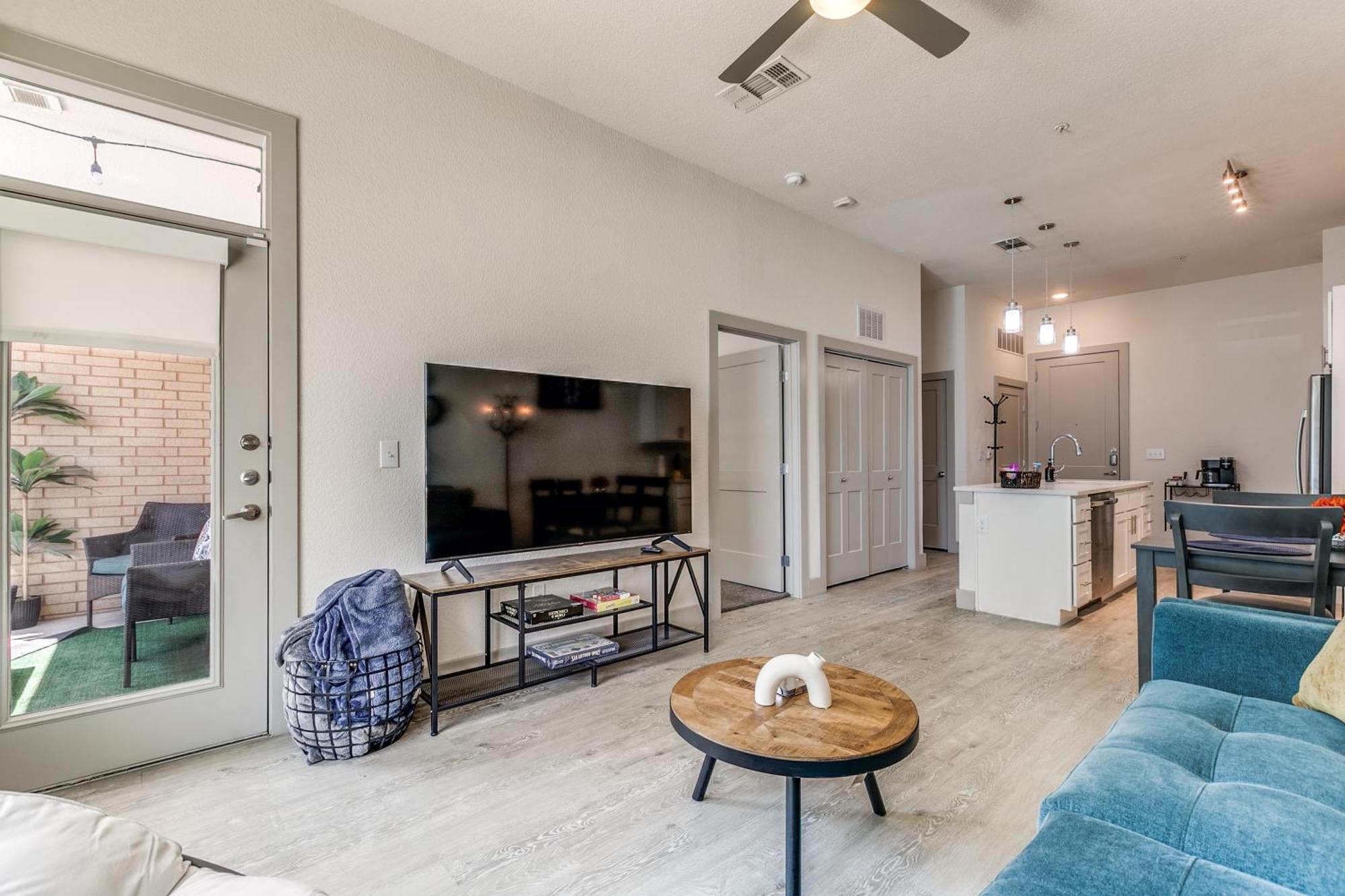Lush Downtown Condo On Riverwalk W King Ste, Free Parking, Pet Friendly, Centrally Located On Riverwalk San Antonio Exteriör bild