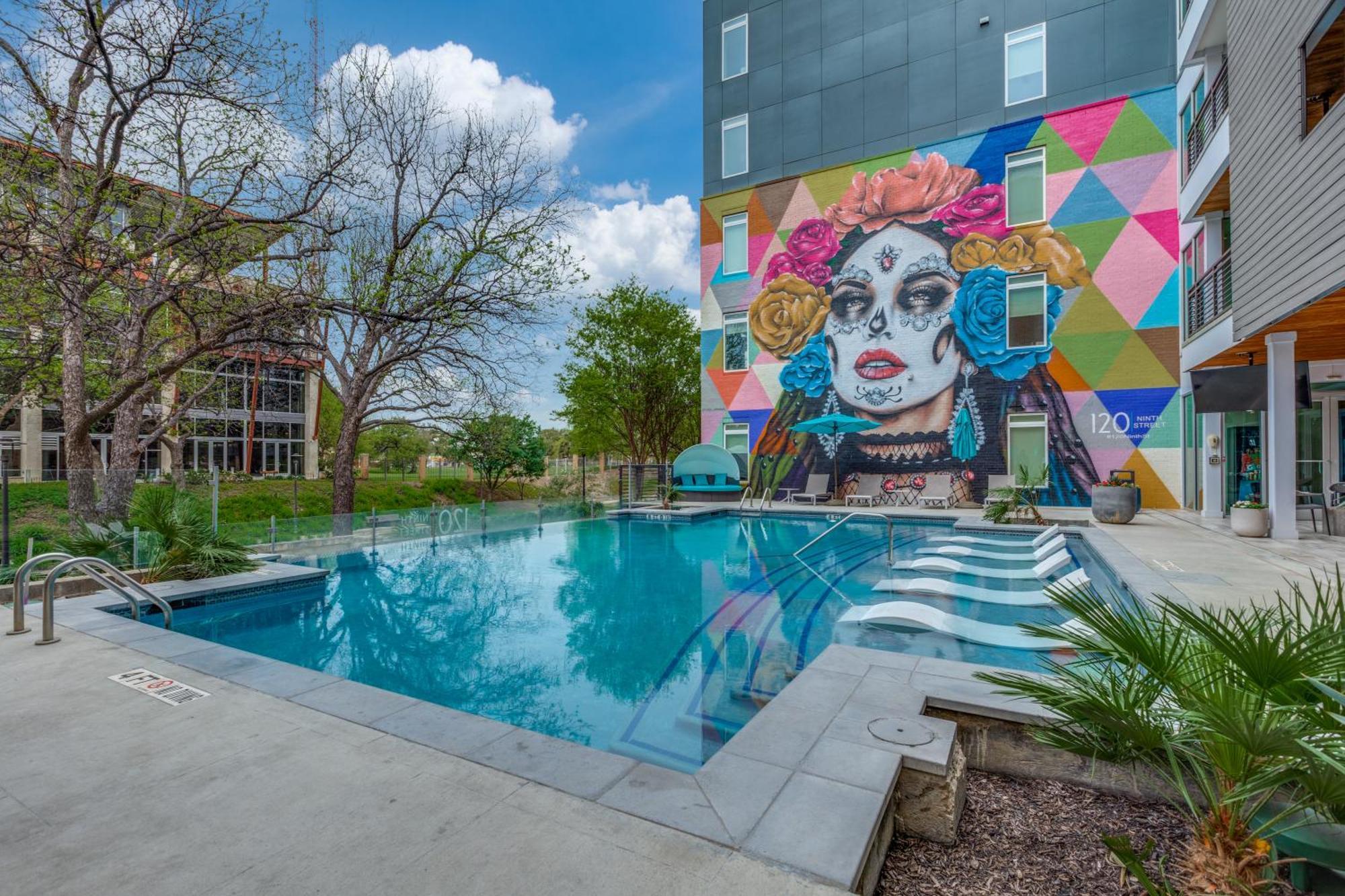 Lush Downtown Condo On Riverwalk W King Ste, Free Parking, Pet Friendly, Centrally Located On Riverwalk San Antonio Exteriör bild